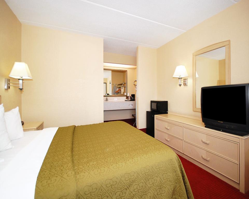 Quality Inn Selma - Smithfield Exterior photo