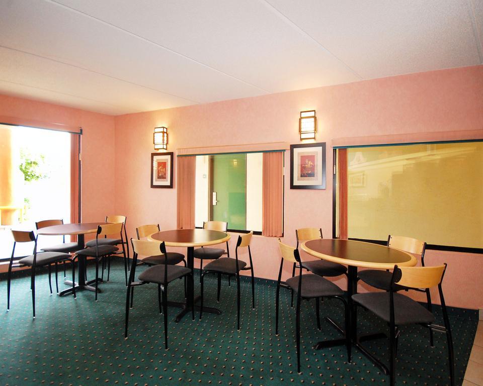 Quality Inn Selma - Smithfield Exterior photo
